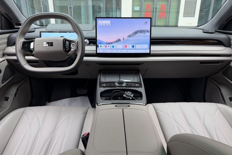 Used Geely Galaxy 8 2025 130km EM-P Starship Edition Audio And AC Panel