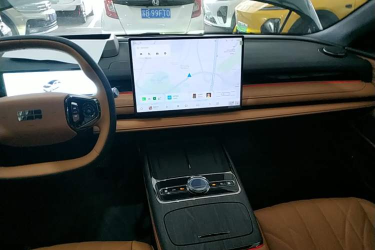 Used Geely Galaxy 8 2025 130km EM-P Starship Edition Audio And AC Panel