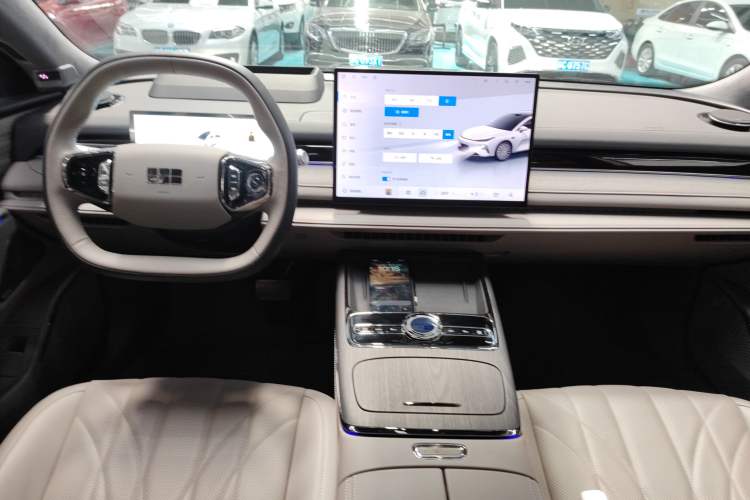 Used Geely Galaxy 8 2025 130km EM-P Starship Edition Audio And AC Panel