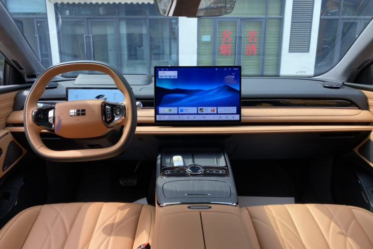 Used Geely Galaxy 8 2025 130km EM-P Starship Edition Audio And AC Panel