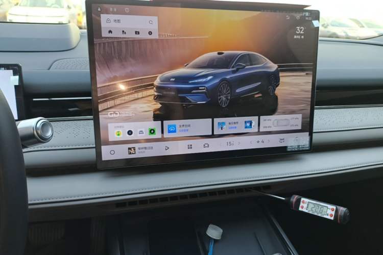 Used Geely Galaxy 8 2025 130km EM-P Starship Edition Audio And AC Panel