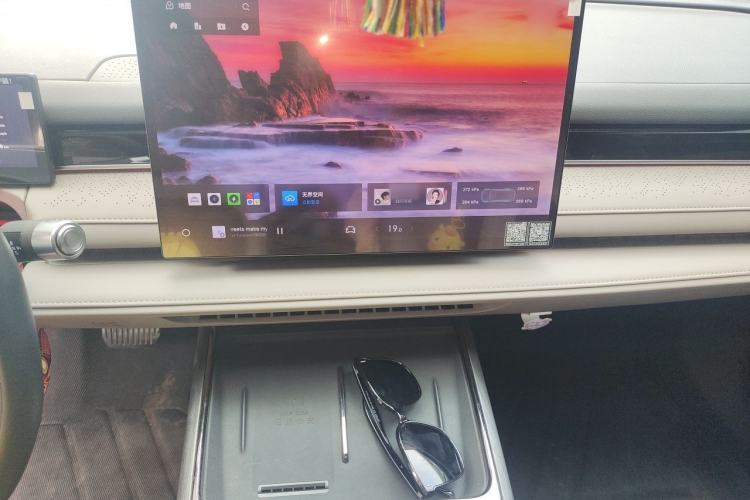 Used Geely Galaxy 8 2025 130km EM-i Prestige Edition Audio And AC Panel