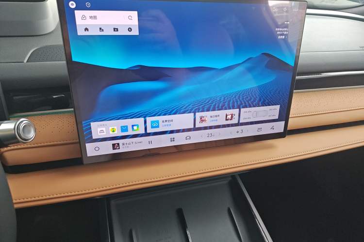 Used Geely Galaxy 8 2025 130km EM-P Starship Edition Audio And AC Panel