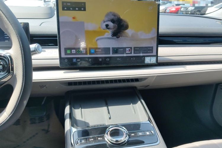 Used Geely Galaxy 8 2025 130km EM-P Starship Edition Audio And AC Panel