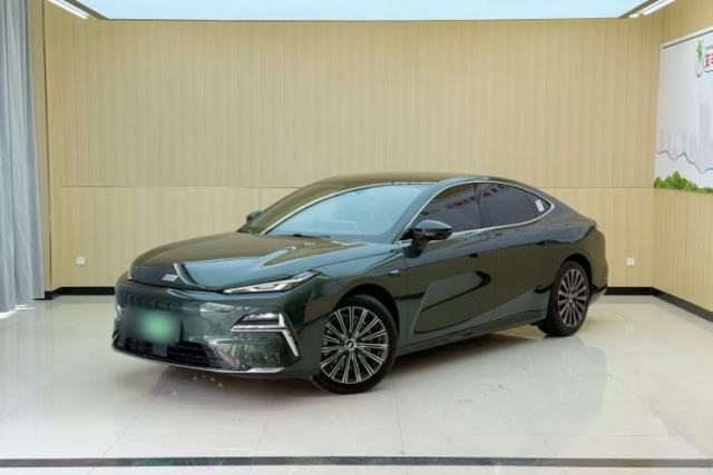 Used Geely Galaxy 8 2025 130km EM-i Flagship Edition