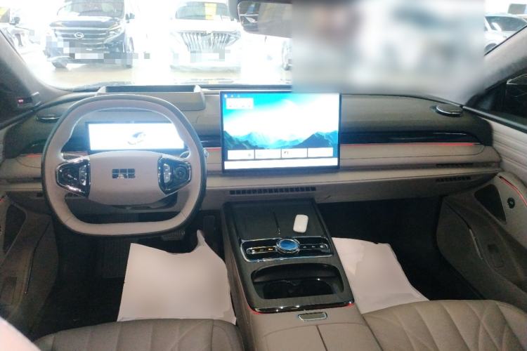 Used Geely Galaxy 8 2025 130km EM-P Starship Edition Center Console