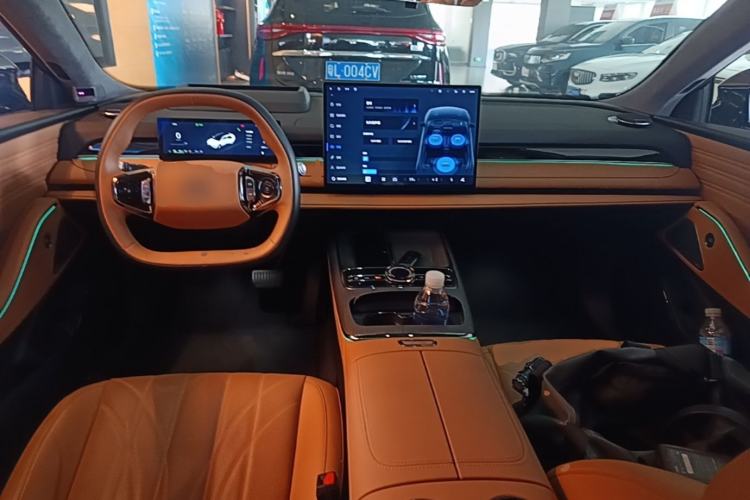 Used Geely Galaxy 8 2025 130km EM-P Starship Edition Center Console