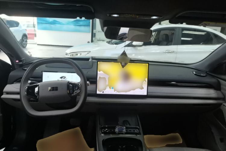 Used Geely Galaxy 8 2025 130km EM-P Starship Edition Center Console