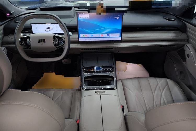 Used Geely Galaxy 8 2025 130km EM-P Starship Edition Center Console