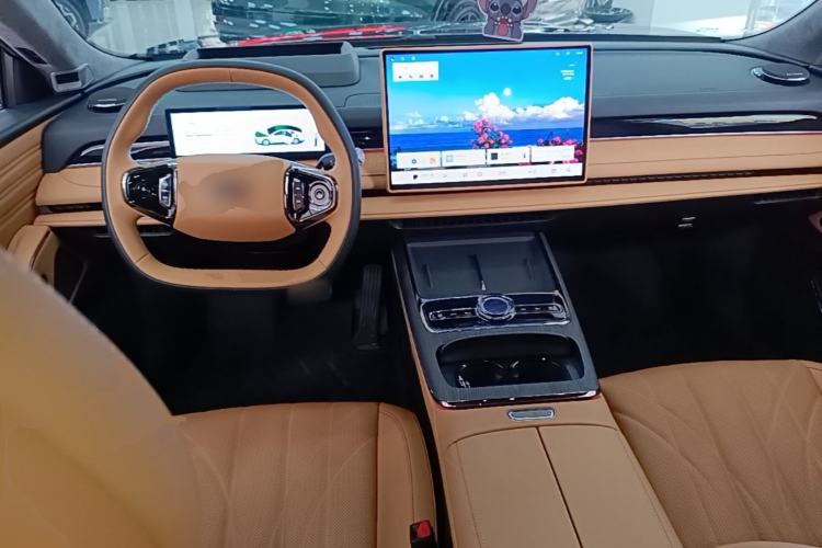 Used Geely Galaxy 8 2025 130km EM-i Flagship Edition Center Console