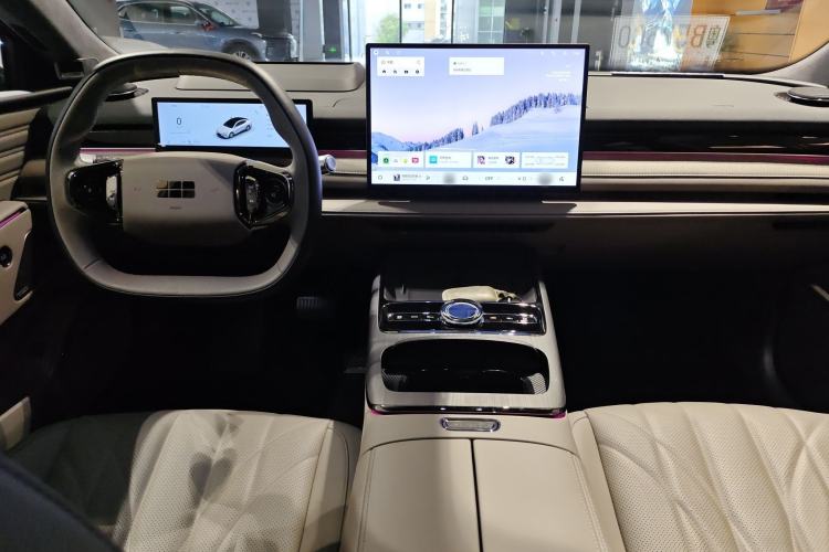 Used Geely Galaxy 8 2025 130km EM-P Starship Edition Center Console