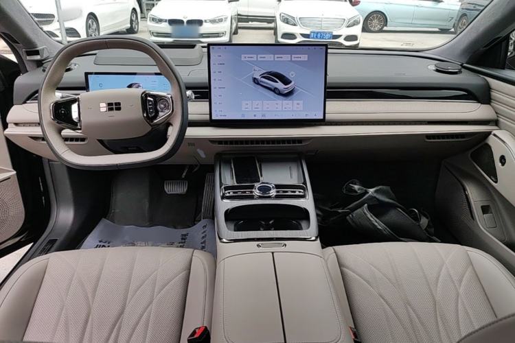 Used Geely Galaxy 8 2025 130km EM-P Starship Edition Center Console