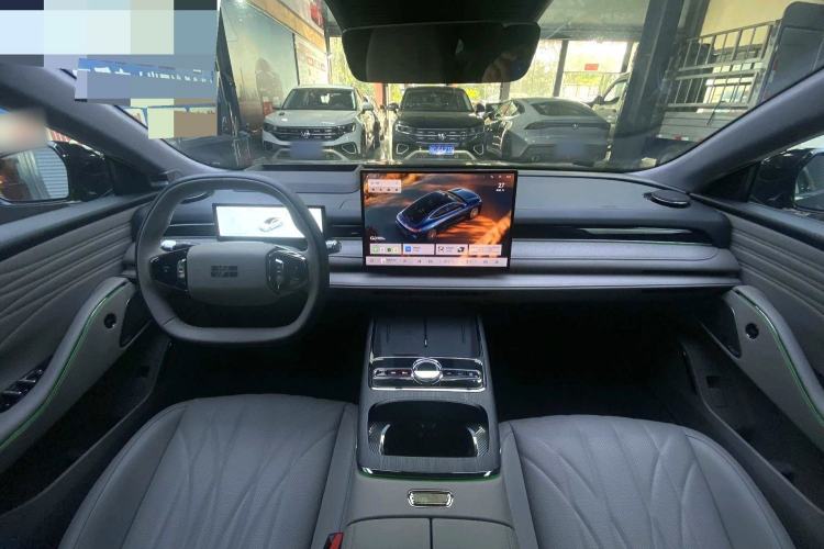 Used Geely Galaxy 8 2025 130km EM-P Starship Edition Center Console