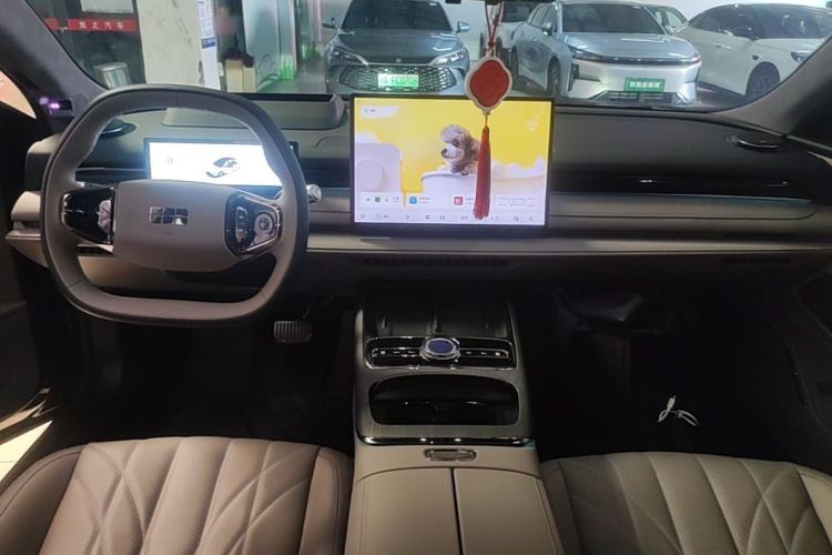 Used Geely Galaxy 8 2025 130km EM-P Starship Edition Center Console