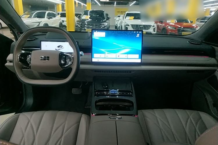 Used Geely Galaxy 8 2025 130km EM-P Starship Edition Center Console