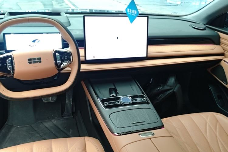 Used Geely Galaxy 8 2025 130km EM-P Starship Edition Center Console