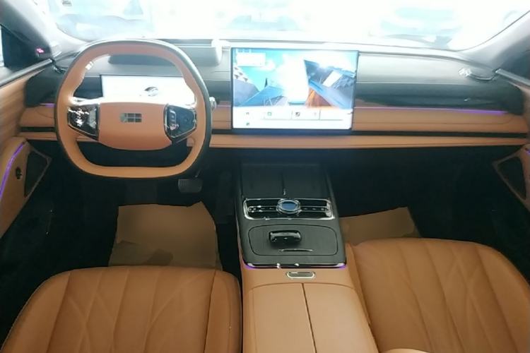 Used Geely Galaxy 8 2025 130km EM-P Starship Edition Center Console