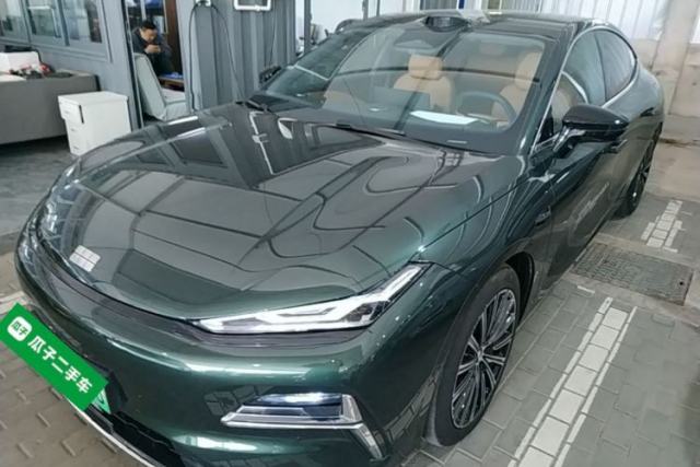 Used Geely Galaxy 8 2025 130km EM-P Starship Edition