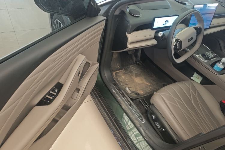 Used Geely Galaxy 8 2025 130km EM-P Starship Edition Driver Seat