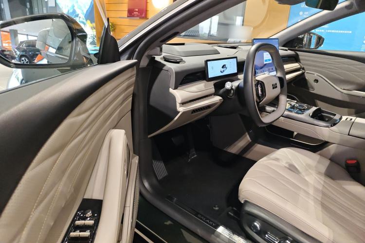 Used Geely Galaxy 8 2025 130km EM-P Starship Edition Driver Seat