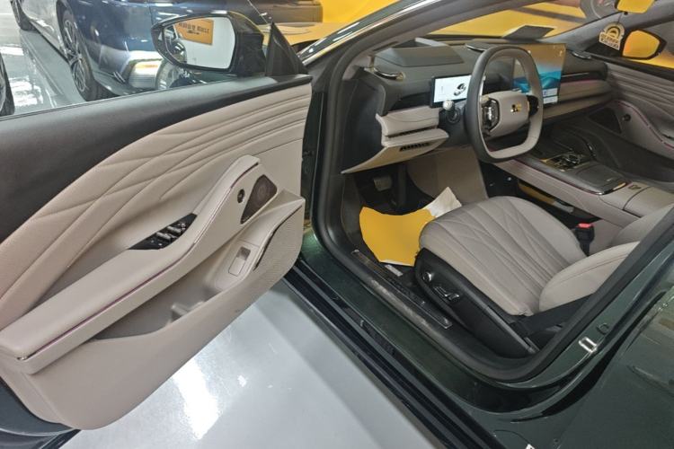 Used Geely Galaxy 8 2025 130km EM-P Starship Edition Driver Seat