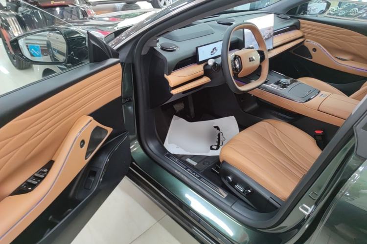 Used Geely Galaxy 8 2025 130km EM-P Starship Edition Driver Seat