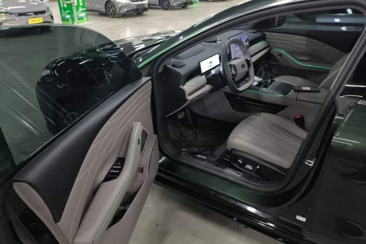 Used Geely Galaxy 8 2025 130km EM-P Starship Edition Driver Seat