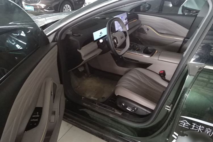 Used Geely Galaxy 8 2025 130km EM-P Starship Edition Driver Seat