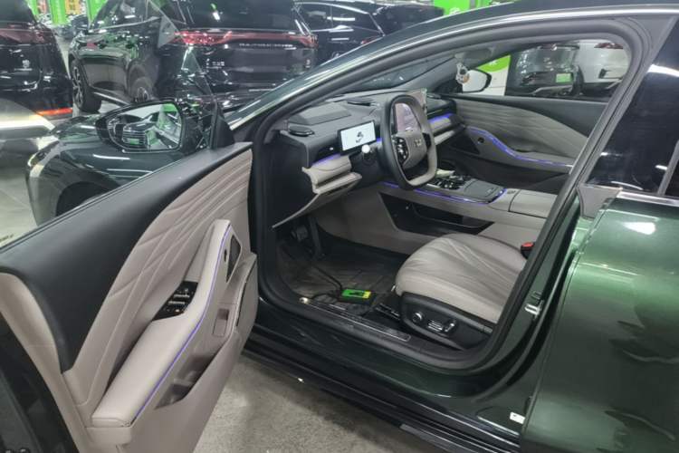 Used Geely Galaxy 8 2025 130km EM-P Starship Edition Driver Seat