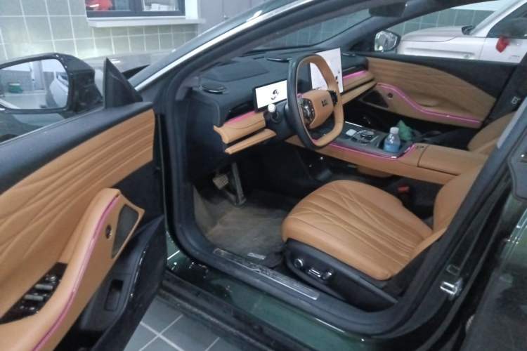 Used Geely Galaxy 8 2025 130km EM-P Starship Edition Driver Seat