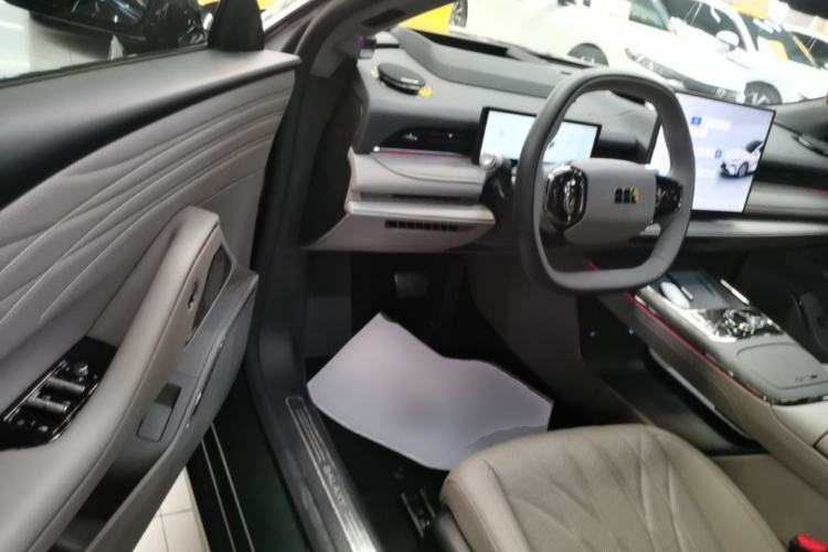 Used Geely Galaxy 8 2025 130km EM-P Starship Edition Driver Seat