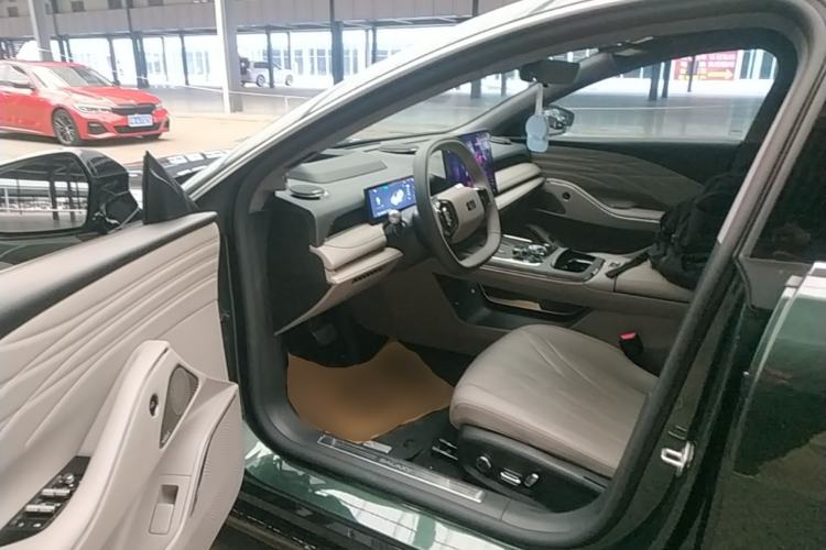 Used Geely Galaxy 8 2025 130km EM-P Starship Edition Driver Seat