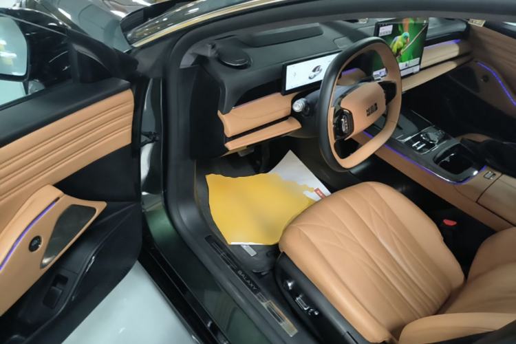 Used Geely Galaxy 8 2025 130km EM-P Starship Edition Driver Seat