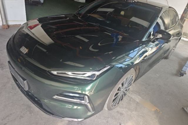 Used Geely Galaxy 8 2025 130km EM-P Starship Edition