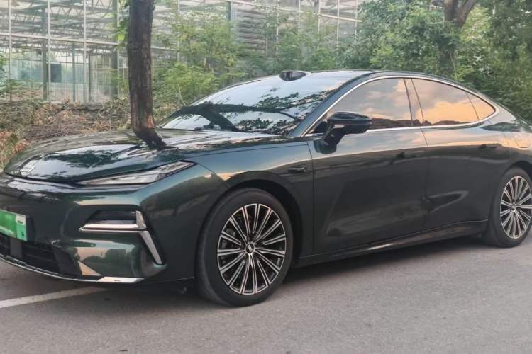 Used Geely Galaxy 8 2025 130km EM-P Starship Edition Guazi used car, China used car export, Used car for sale, Used  cars, Cheapest cars for sale