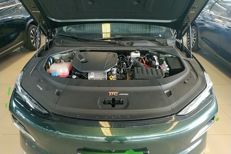 Used Geely Galaxy 8 2025 130km EM-P Starship Edition Engine Bay