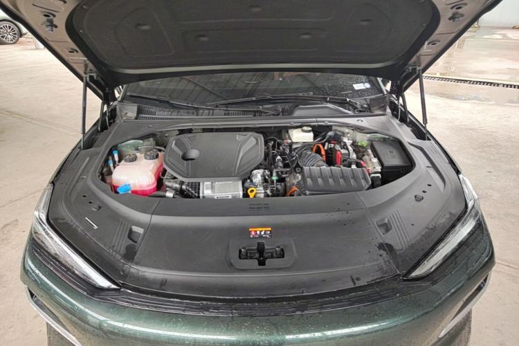 Used Geely Galaxy 8 2025 130km EM-P Starship Edition Engine Bay