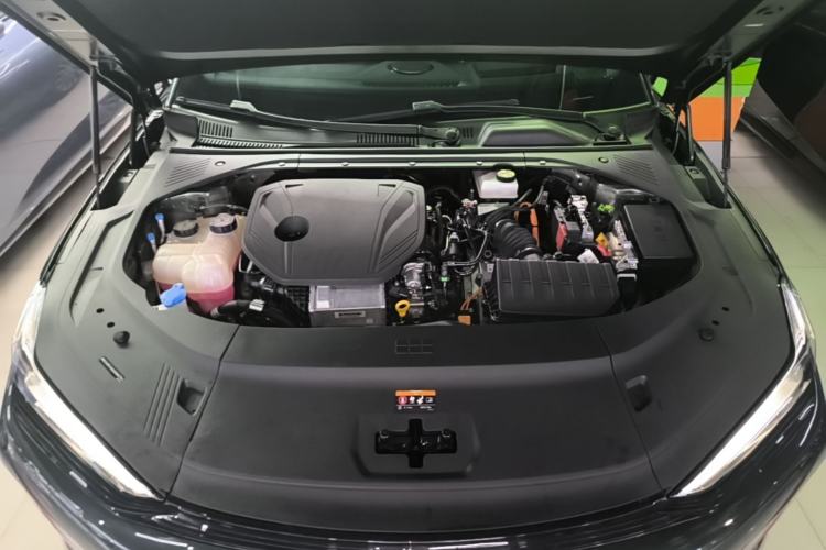 Used Geely Galaxy 8 2025 130km EM-P Starship Edition Engine Bay