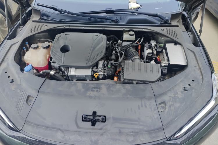 Used Geely Galaxy 8 2025 130km EM-P Starship Edition Engine Bay