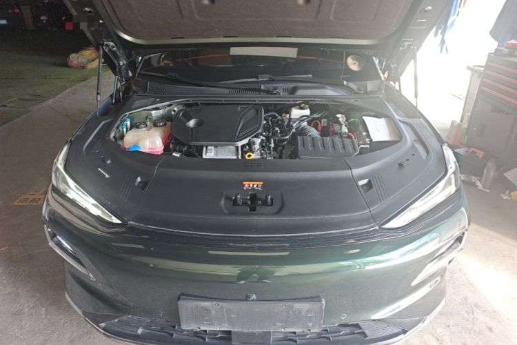 Used Geely Galaxy 8 2025 130km EM-P Starship Edition Engine Bay