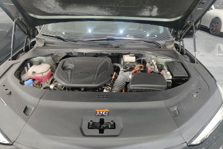 Used Geely Galaxy 8 2025 130km EM-i Deluxe Edition Engine Bay