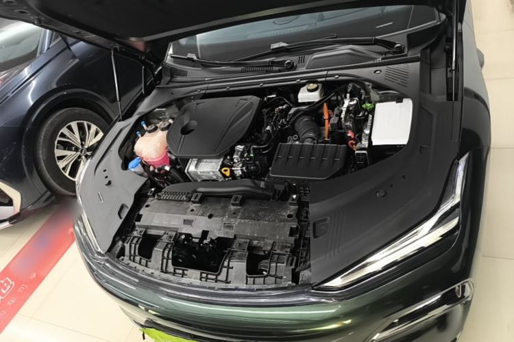 Used Geely Galaxy 8 2025 130km EM-P Starship Edition Engine Bay