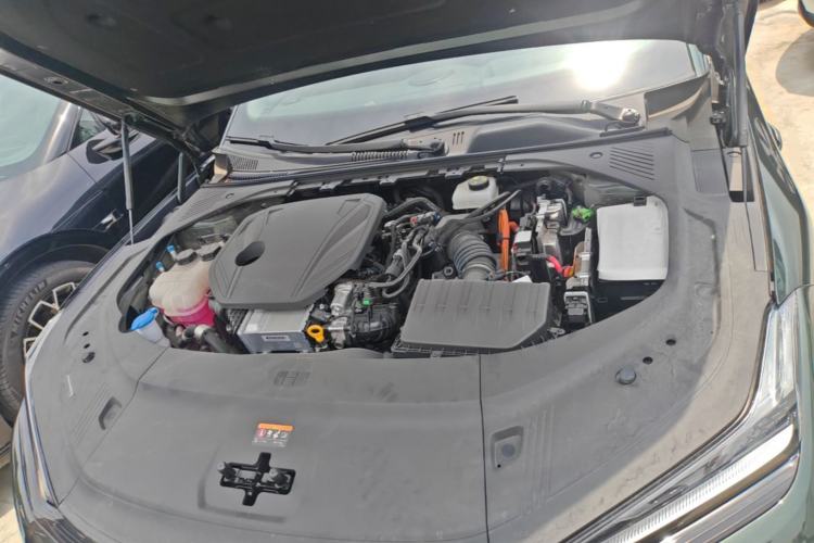 Used Geely Galaxy 8 2025 130km EM-P Starship Edition Engine Bay