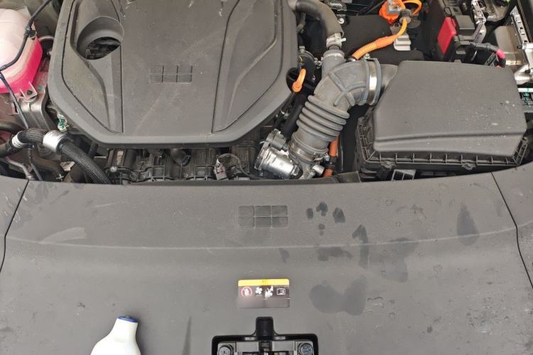 Used Geely Galaxy 8 2025 130km EM-i Prestige Edition Engine Bay