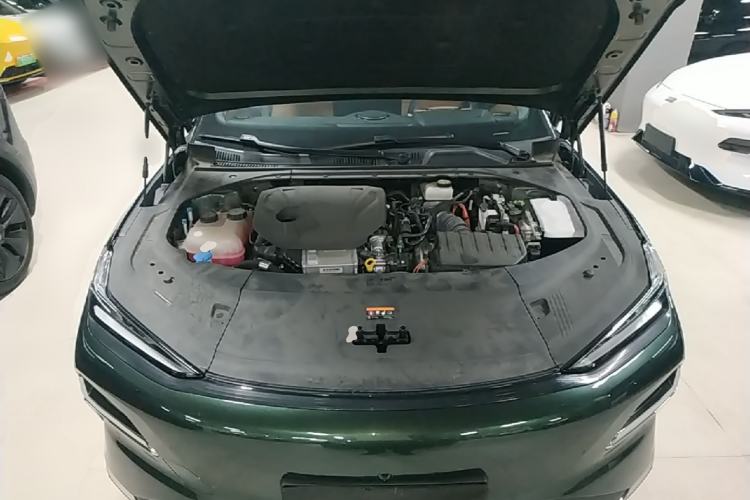 Used Geely Galaxy 8 2025 130km EM-P Starship Edition Engine Bay