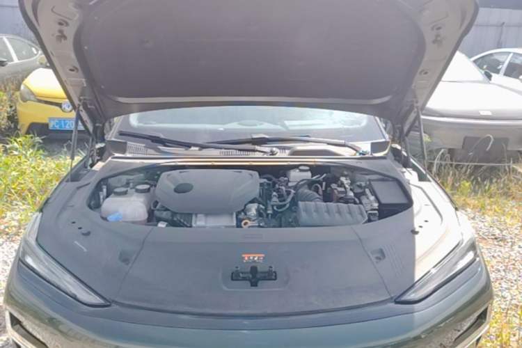 Used Geely Galaxy 8 2025 130km EM-P Exploration Edition Engine Bay