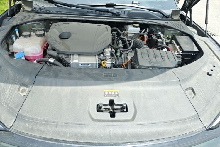 Used Geely Galaxy 8 2025 130km EM-P Starship Edition Engine Bay
