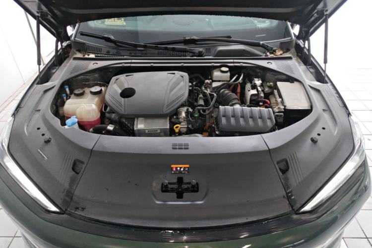 Used Geely Galaxy 8 2025 130km EM-P Starship Edition Engine Bay