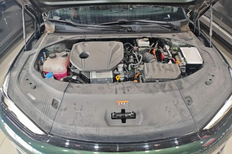 Used Geely Galaxy 8 2025 130km EM-P Starship Edition Engine Bay
