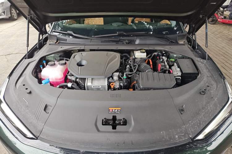 Used Geely Galaxy 8 2025 130km EM-P Starship Edition Engine Bay